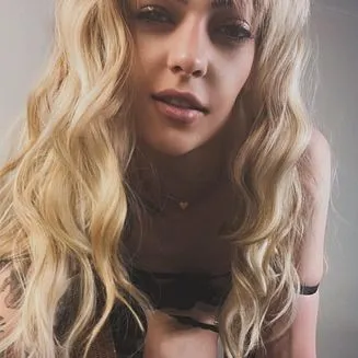 Amanda-Jewelz