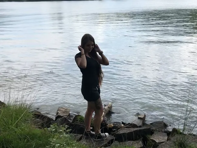 An da Donau is s am Schenstn - Public an der Donau die 2.